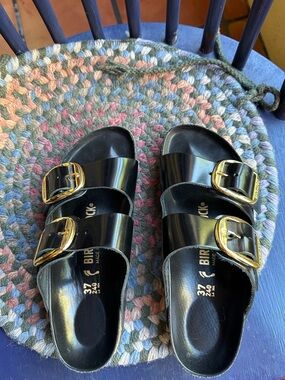 Arizona Big Buckle
Natural Leather Patent 37 narrow. Excellent